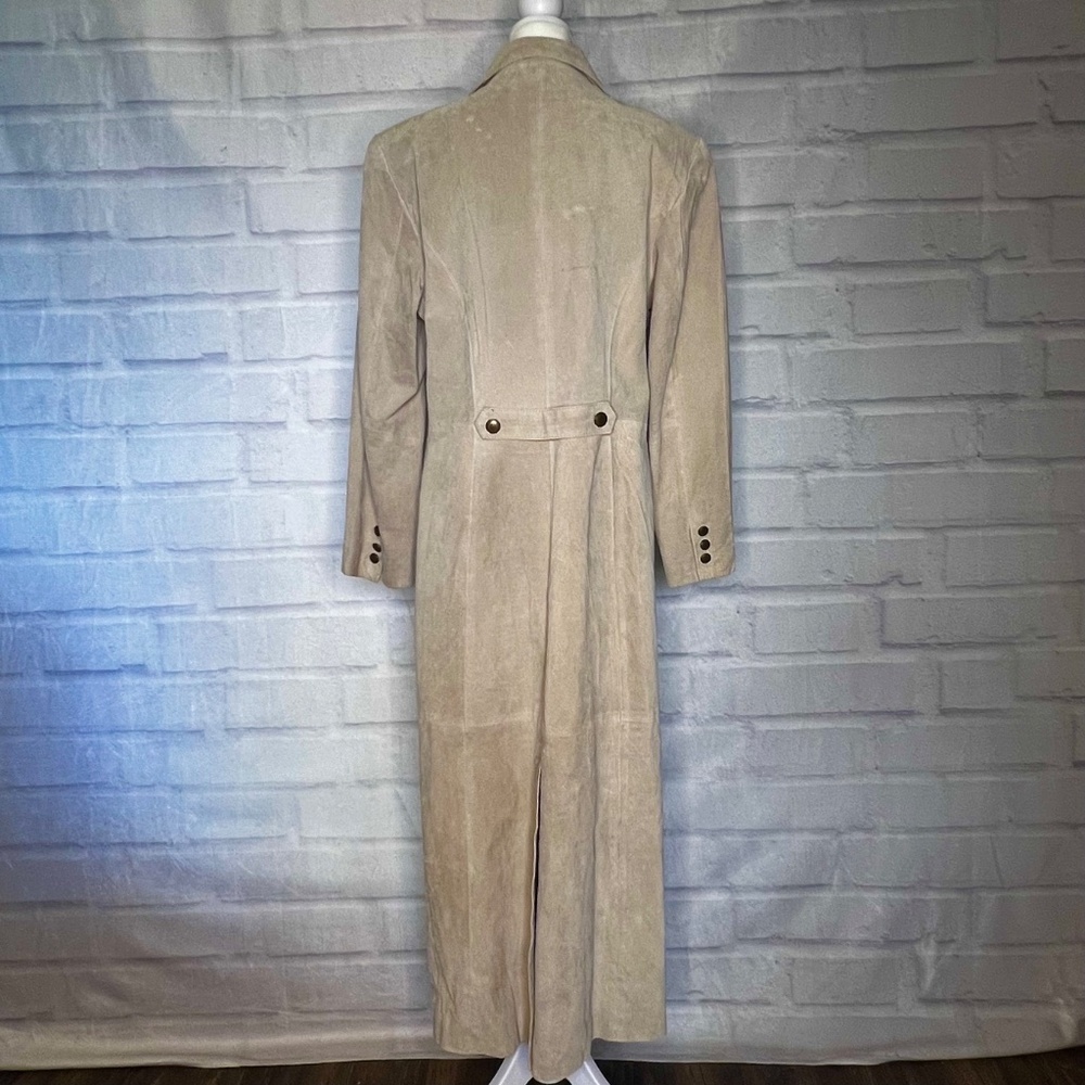 Genuine Leather Coat Never Worn - Picture 3 of 5